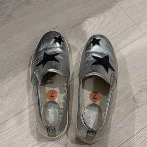 Michael Kors Kids Metallic Silver Water Shoes with Black Stars